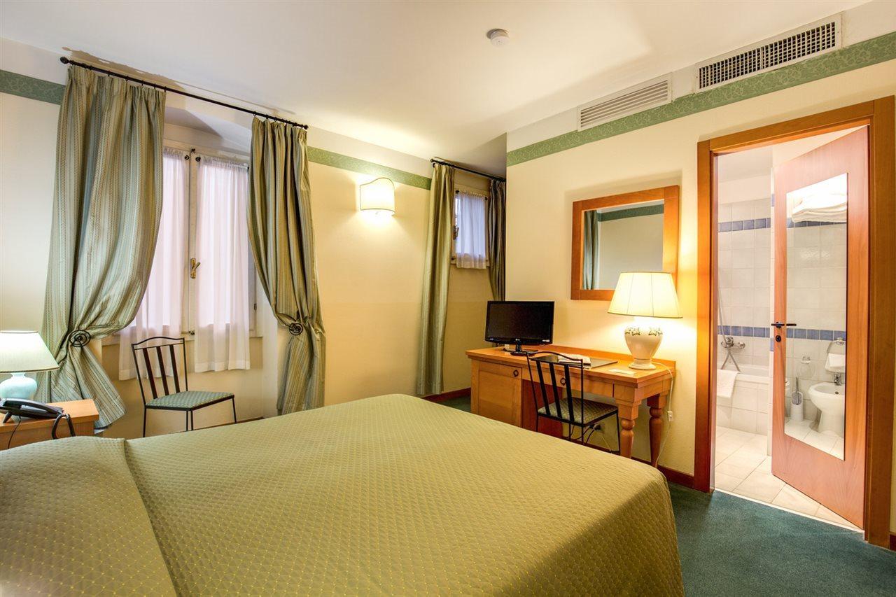 Hotel Botticelli Florence Exterior photo